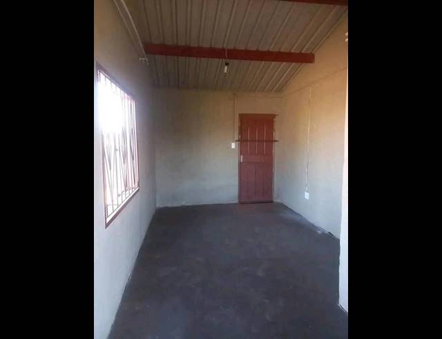 2 BEDROOM HOUSE FOR SALE IN VILLA LIZA